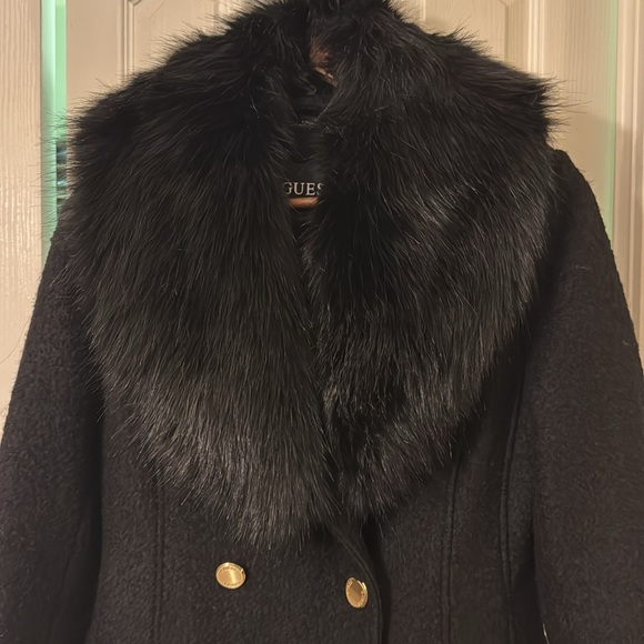 Guess peacoat with fur - Picture 7 of 15